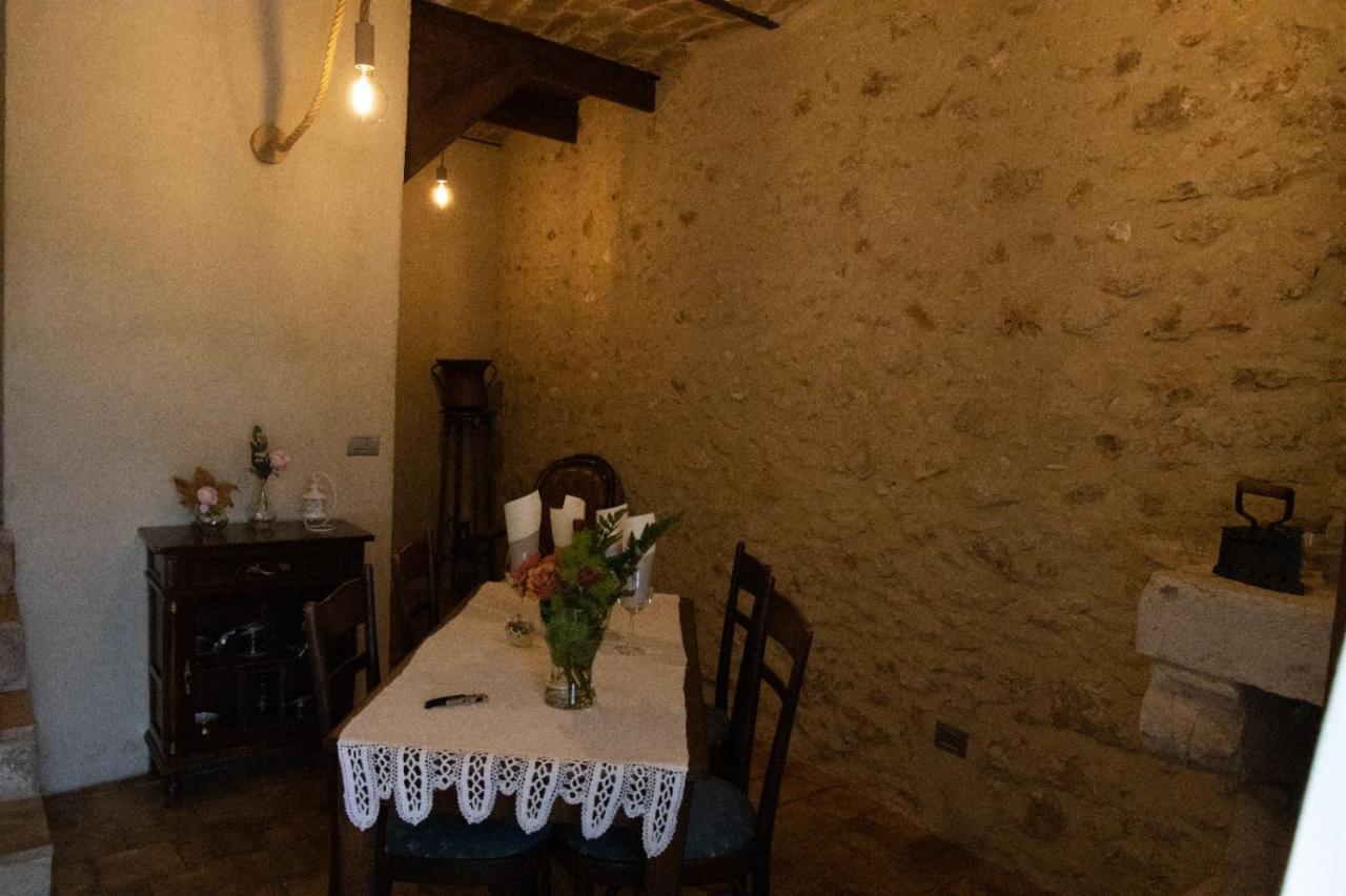 Bed and Breakfast Charme In Perillis à Popoli Extérieur photo