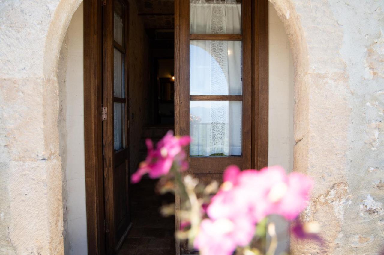 Bed and Breakfast Charme In Perillis à Popoli Extérieur photo