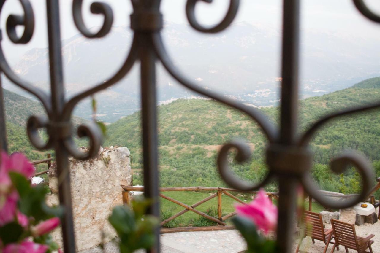 Bed and Breakfast Charme In Perillis à Popoli Extérieur photo